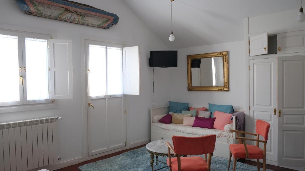 Hotel La Casa De Las Camelias Busto Екстериор снимка