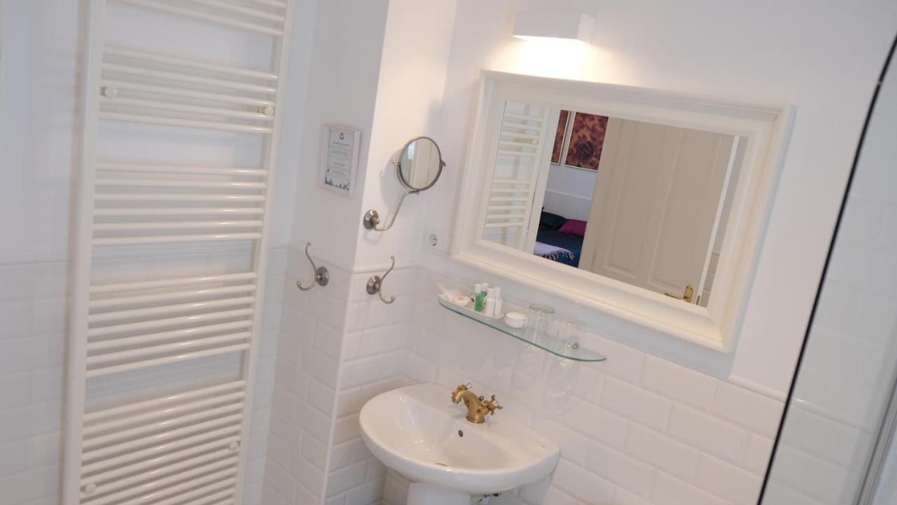 Hotel La Casa De Las Camelias Busto Екстериор снимка