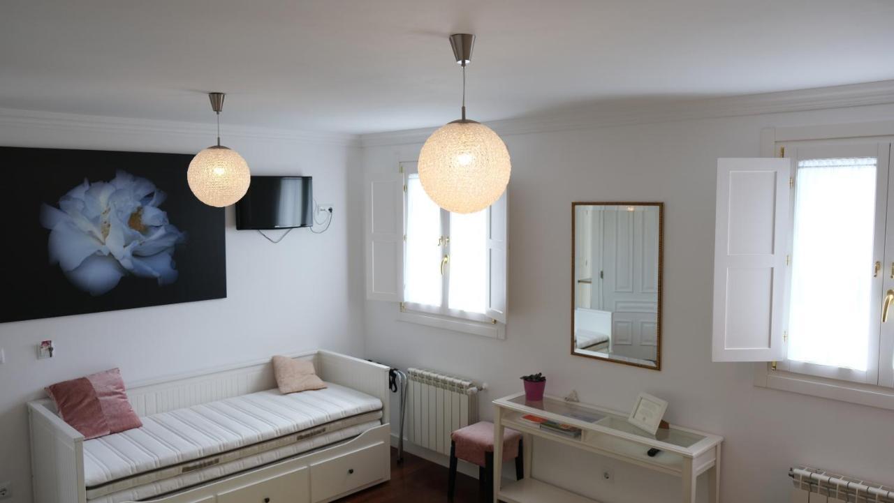 Hotel La Casa De Las Camelias Busto Екстериор снимка